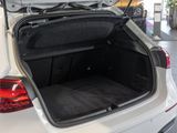 MERCEDES-BENZ A 200 , AMG BURM NIGHT PREMIUM MULTI KAMERA SPUR