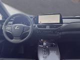 LEXUS UX 300 h F Sport Design Tech-Paket