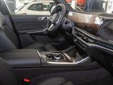 BMW X7 40iMSport+Panorama+StandHZG+HUD NP134.530,-