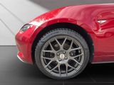 MAZDA MX-5 Signature