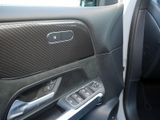 MERCEDES-BENZ GLB 200 d AMG NIGHT MULTI 360 AHK KAMERA SPUR