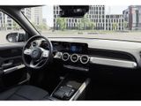 MERCEDES-BENZ EQB 300 4M  AMG 360 DISTR KAMERA PANO SPUR PDC
