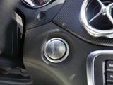 MERCEDES-BENZ GLA 180  KAMERA PANO SPUR PDC SHD SHZ