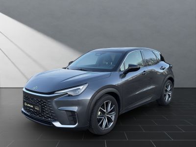 LEXUS LBX FWD Emotion Technik-Paket