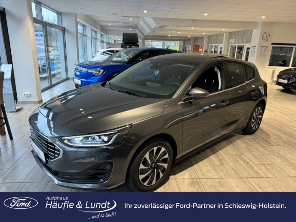 FORD Focus Titanium X El. Panodach Matrix-LED