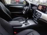 BMW 530 dxDriveTour+Panorama+Navi+HUD+StandHZG+Leder