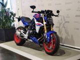 BMW F 900 R 
