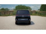 VW ID. Buzz Pro langer Radstand Motor: 210 kW (286 PS) 86 kWh Getriebe: 1-Gang-Automatikgetriebe Radstand: 3239 mm LR