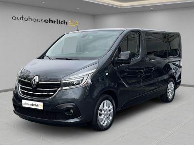 RENAULT Trafic Combi SpaceClass 2.0 dCi 145 EDC +Escapade+