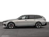 BMW 550e xDrive Touring