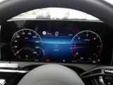 MERCEDES-BENZ E 220 T d ,  AVANTGARDE AHK DISTR KAMERA SPUR