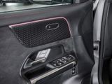 MERCEDES-BENZ EQB 300 4M , AMG NIGHT SPUR STANDH KAMERA PDC