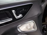 MERCEDES-BENZ C 300 de // BURM AMG SPUR STANDH KAMERA PDC SHZ