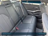 BMW 318i Touring Navi+Kamera+SHZ+Apple+HiFi+Spurass.