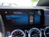 MERCEDES-BENZ GLA 250 , PROGRESSIVE SPUR AHK SHZ