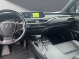 LEXUS UX 250H LEDER+NAVI+HUD DISPLAY+15J.GARANTIE*