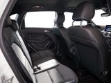 MERCEDES-BENZ B 180 AHK PDC SHZ