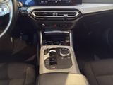 BMW 318 i-Touring+Park-Assist+Innovationspaket+SZH+