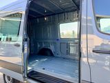 MERCEDES-BENZ Sprinter 319 KASTEN L2H2 ALLRAD STANDARD KLIMA AUTOM LED