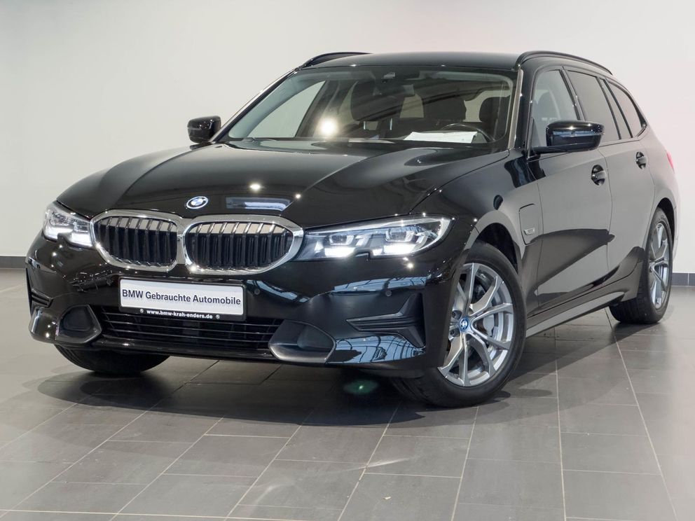 BMW 330 e xDrive Touring LED+Temp+SHZ DW 0,5%