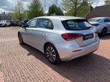 MERCEDES-BENZ A 180 d KAMERA PANO SPUR PDC SHD SHZ