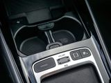 MERCEDES-BENZ GLA 200 AMG NIGHT SPUR PANO AHK KAMERA PDC SHZ