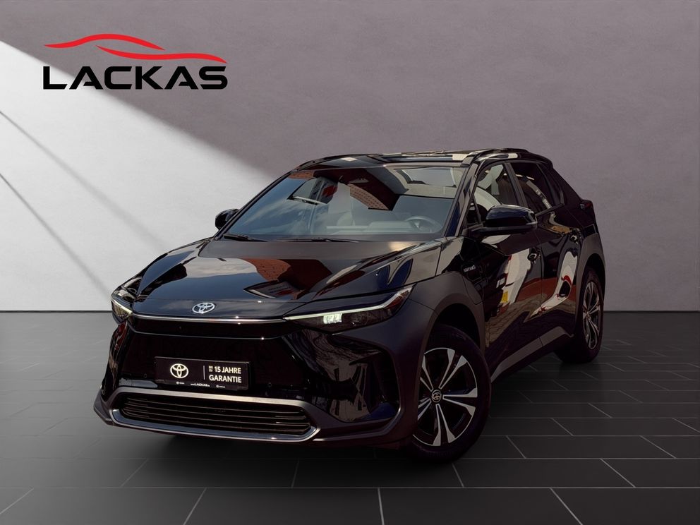 TOYOTA bZ4X FWD