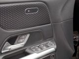 MERCEDES-BENZ GLA 200 PROGRESSIVE NIGHT SPUR AHK DISTR 360