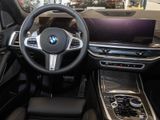 BMW X7 40iMSport+Panorama+StandHZG+HUD NP134.530,-