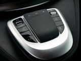 MERCEDES-BENZ V 220 lang ALLRAD/LEDER/8 SITZE/LED/KAMERA/TEMPOMAT