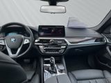 BMW 530 e Luxury Line Temp PDC SHZ Keyless Leder DAB