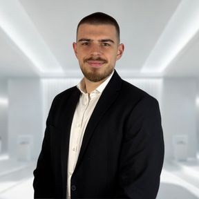 Lukas Einsfeld