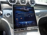 MERCEDES-BENZ GLC 300 d 4M AMG MEMO AHK DISTR KAMERA SPUR PDC