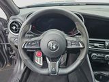 ALFA ROMEO Giulia 2.9 V6 Quadrifoglio 520PS+1.Hand