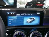 MERCEDES-BENZ A 200 d  AMG NIGHT SPUR PANO DISTR KAMERA PDC