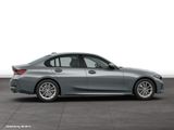 BMW 330i xDrive Limousine