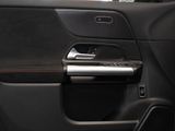 MERCEDES-BENZ GLA 200  AMG NIGHT MULTI 360 DISTR KAMERA SPUR