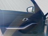 BMW 320 d Touring LC Plus Sportsitze Tempomat DAB