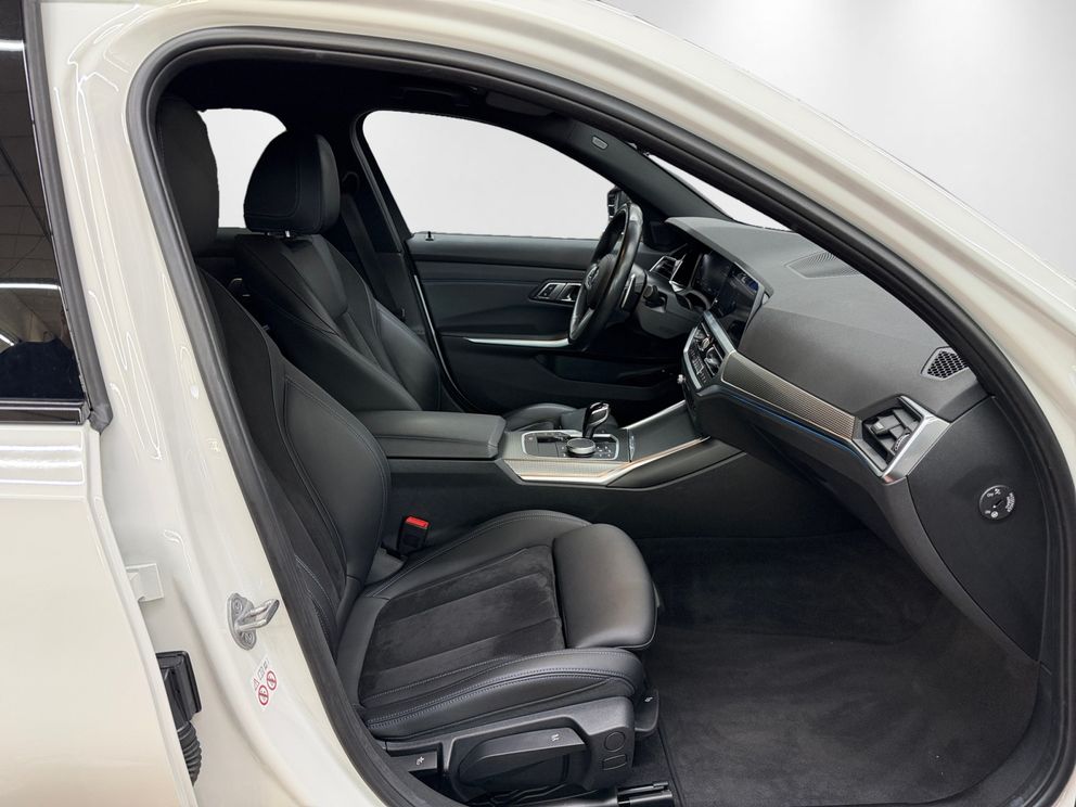 BMW 330 e Touring M Sport AHK+SHZ+LED+HIFI DW 0,5%