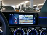 MERCEDES-BENZ A 200 d // AMG SPUR KAMERA PDC SHZ
