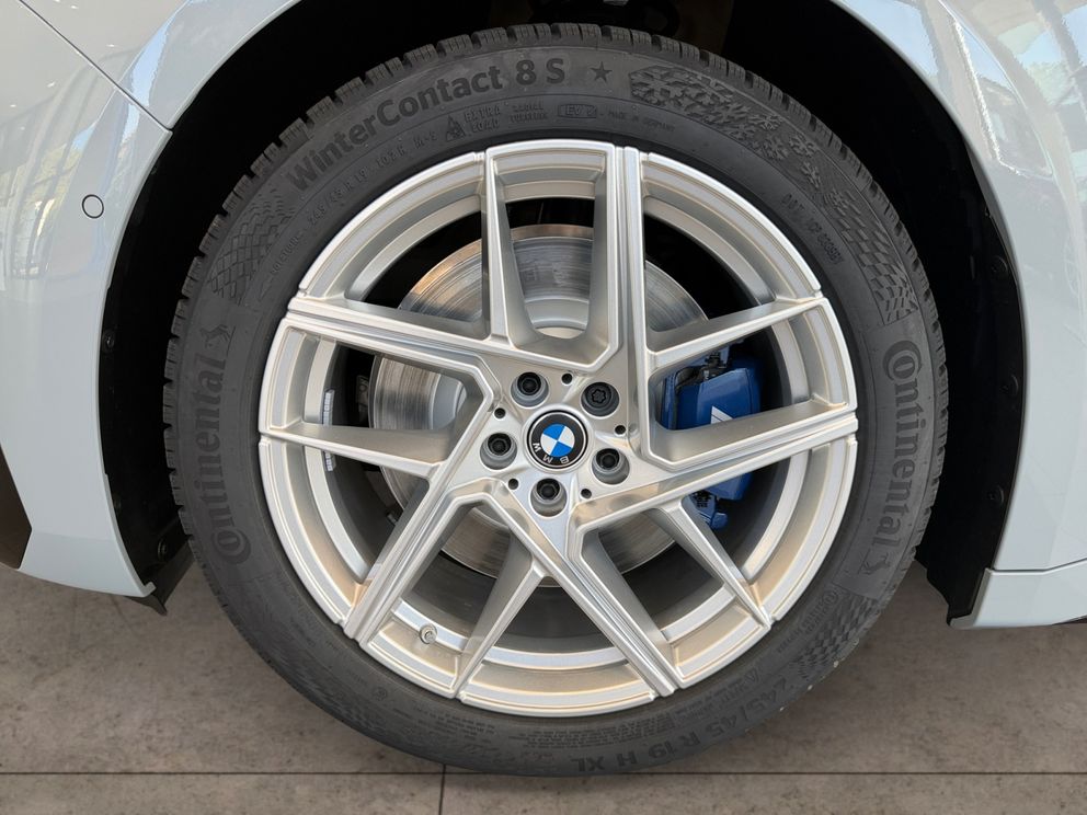 BMW i3 50 xDrive First Edition AHK+H&K+HUD DW 0,25%