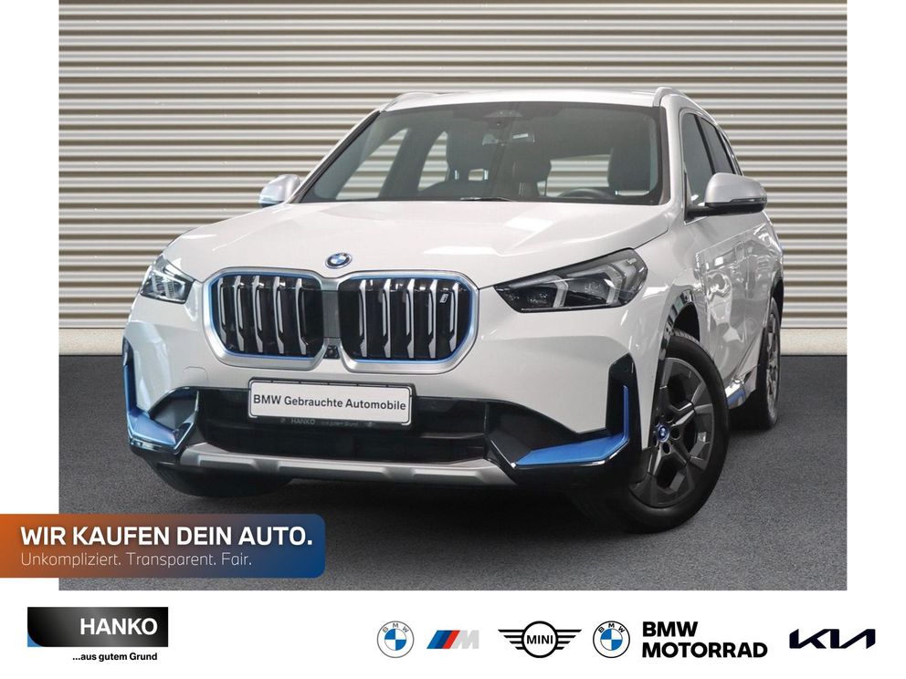 BMW iX1 xDrive30 xLine
