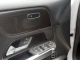 MERCEDES-BENZ GLB 200 d | AMG NIGHT AHK DISTR KAMERA PANO SPUR