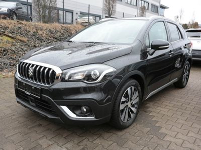 SUZUKI SX 4 S-Cross Comfort 4x4 AHK+NAVI+PDC+RfK
