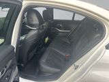 BMW 320 d Limousine M-Sport H&K Fernlichtassistent