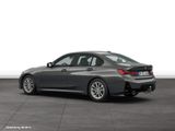 BMW 320i Limousine