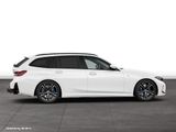 BMW 330e xDrive Touring