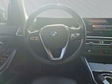 BMW 318 d Touring Park-Assistent Klima AHK SHZ Alarm