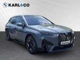 BMW iX 40xDrive Sportpaket Soft-Close ACC Sky-Lounge