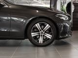 MERCEDES-BENZ C 220 d T  // AVANTGARDE KAMERA SPUR PDC SHZ